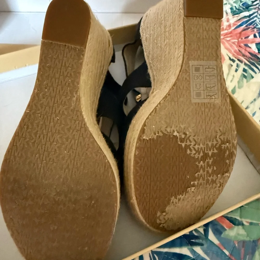 Michael Kors Black and Gold “Damita” Wedge Sandals size 7
